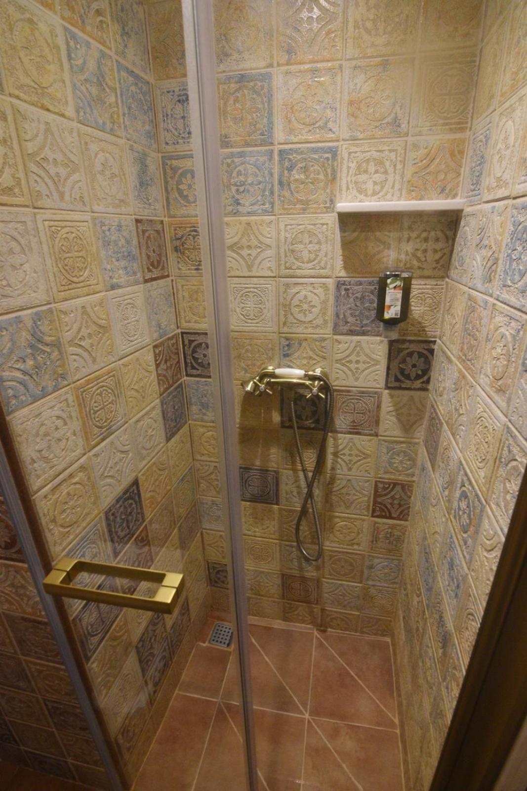 Pensio Bellmirall Girona Exterior foto